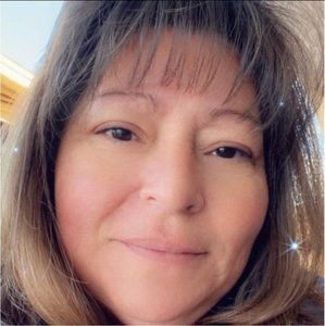 Meet your Posher, Andrea